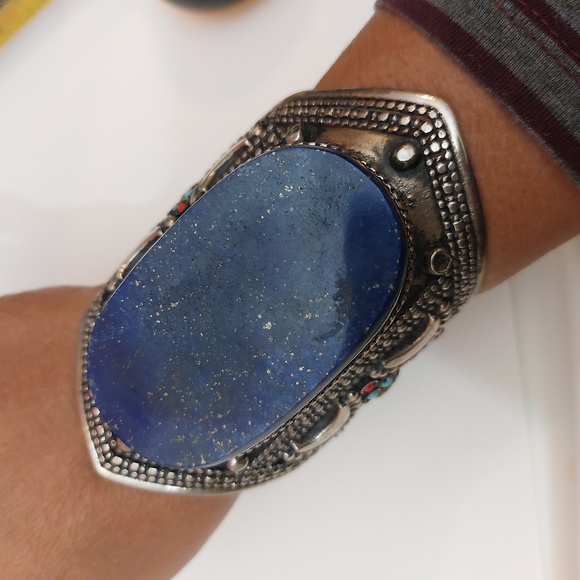 Vintage Jewelry - Statement Piece Lapis Lazuli Cuff Bracelet